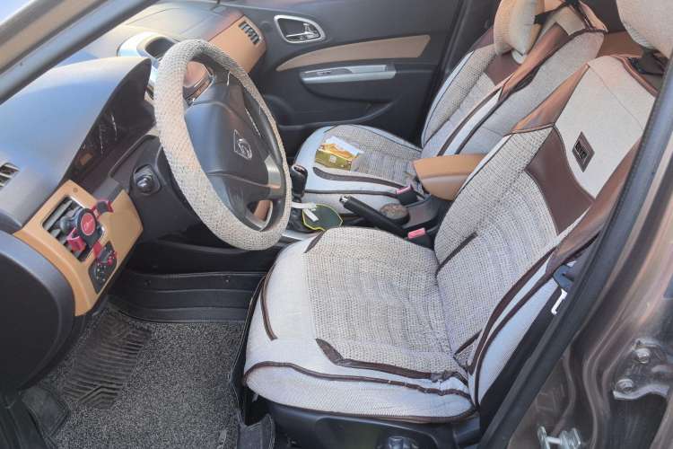 Used Baojun 630 2013 1.5L manual Comfort trim Left Front Seat