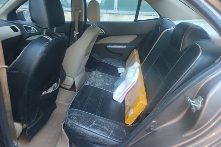 Used Baojun 630 2013 1.5L manual standard version Left Rear Seat