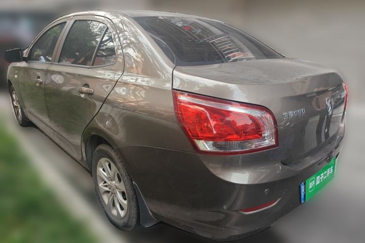 Used Baojun 630 2013 1.5L manual Comfort trim Rear Left 45 Deg