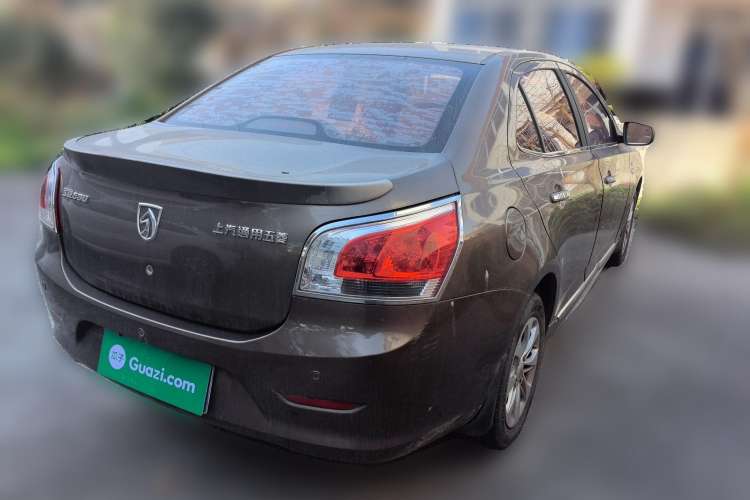 Used Baojun 630 2013 1.5L manual Comfort trim Rear Right 45 Deg