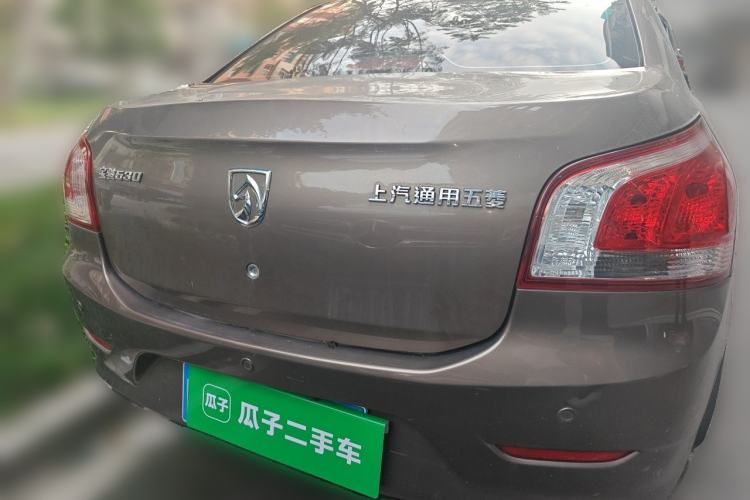 Used Baojun 630 2013 1.5L manual Comfort trim Rear