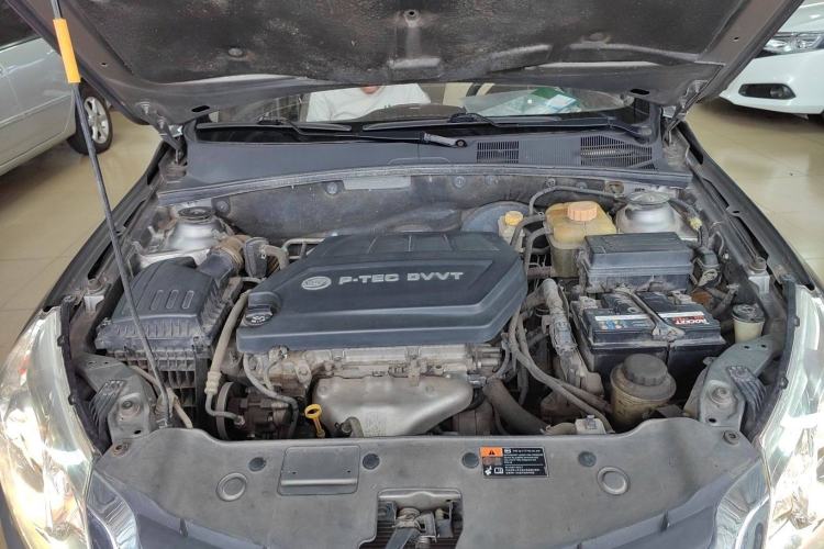 Used Baojun 630 2013 1.5L manual standard version Engine Bay