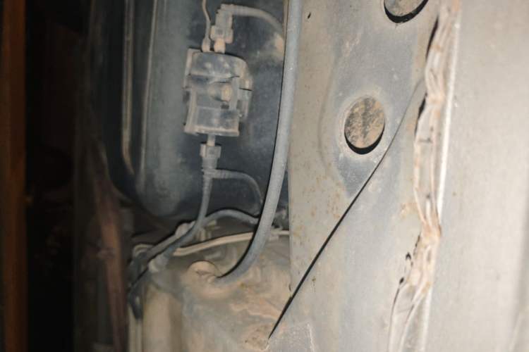 Used Baojun 630 2013 1.5L manual standard version Chassis Rear Right