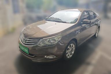 Used Baojun 630 2013 1.5L manual Comfort trim