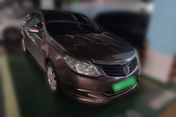 Used Baojun 630 2013 1.5L manual standard version Front Right 45 Deg