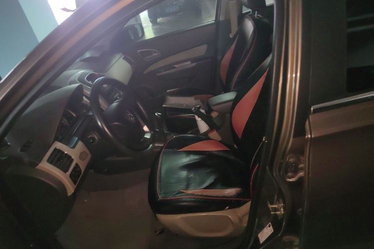 Used Baojun 630 2013 1.5L manual standard version Left Front Seat