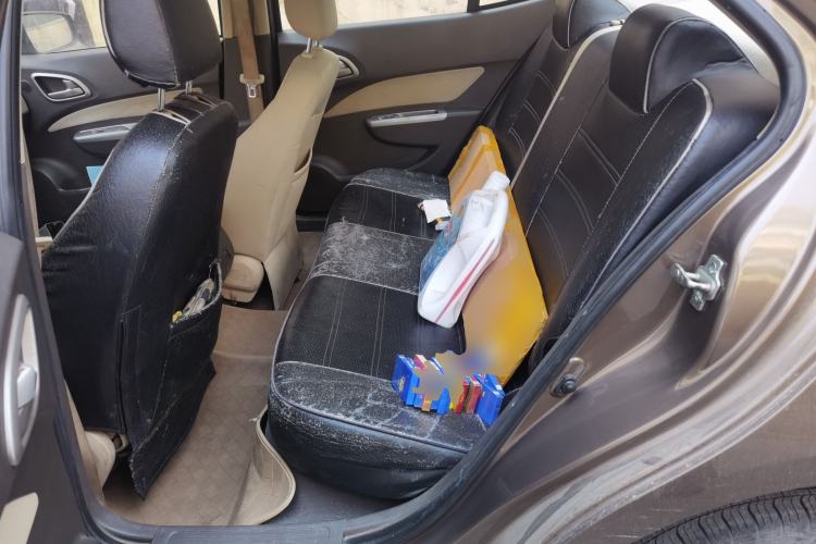 Used Baojun 630 2013 1.5L manual standard version Left Rear Seat