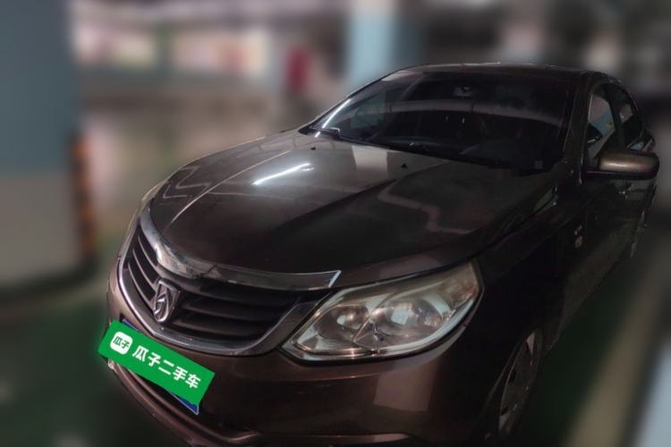 Baojun 630 2013 1.5L manual standard version مستعملة Guazi used car, China used car export, Used car for sale, Used  cars, Cheapest cars for sale