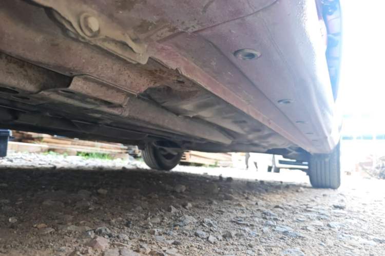 Used Baojun 630 2013 1.5L manual standard version Chassis Front Left