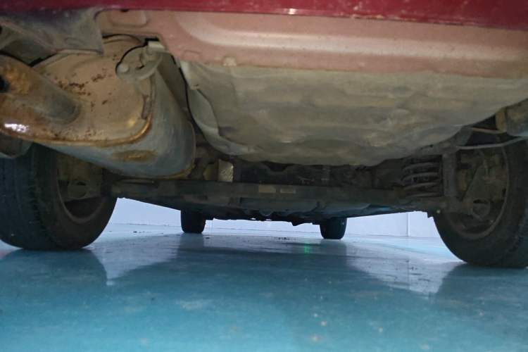Used Baojun 630 2013 1.8L manual Elite version Chassis Rear
