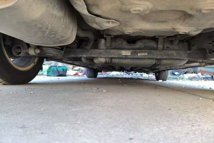 Used Baojun 630 2013 1.5L manual Elite version Chassis Rear
