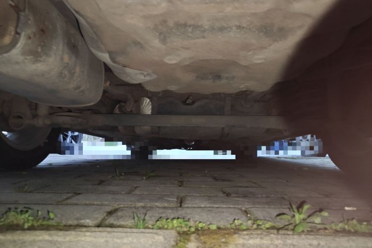 Used Baojun 630 2013 1.5L manual standard version Chassis Rear