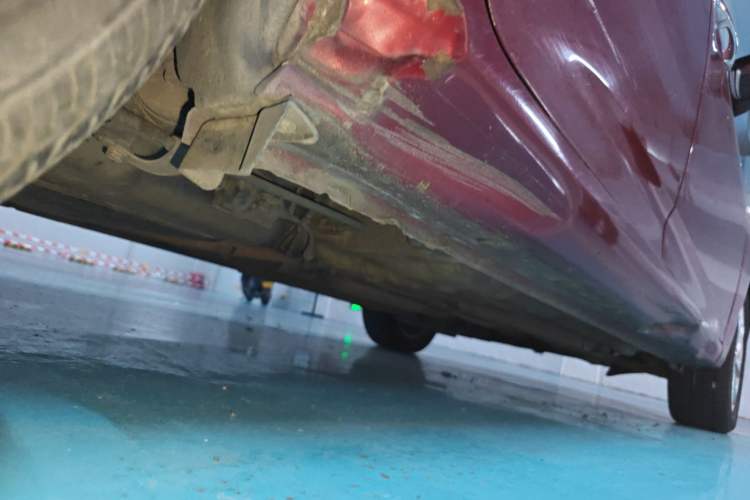 Used Baojun 630 2013 1.8L manual Elite version Chassis Rear Right