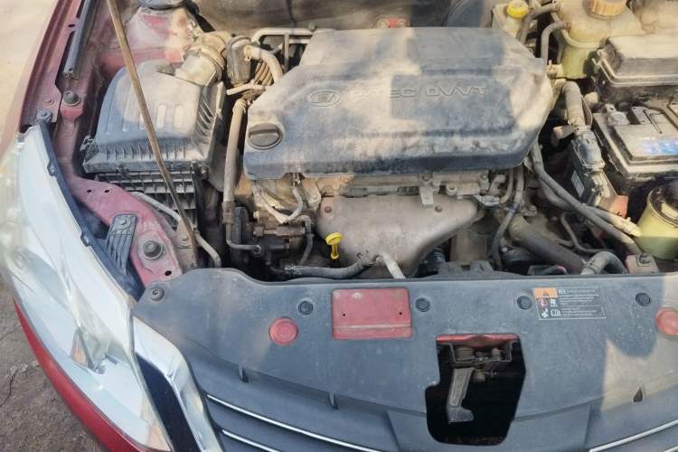 Used Baojun 630 2013 1.5L automatic comfort version Engine Bay Right
