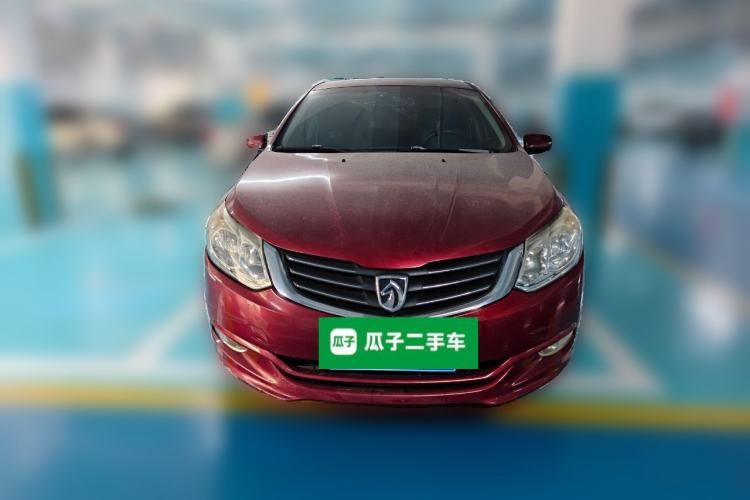 Used Baojun 630 2013 1.8L manual Elite version Front
