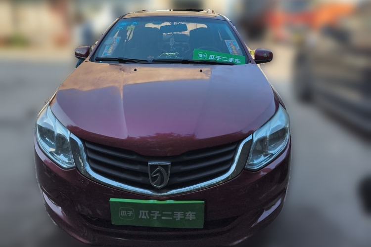 Used Baojun 630 2013 1.5L manual Elite version Front