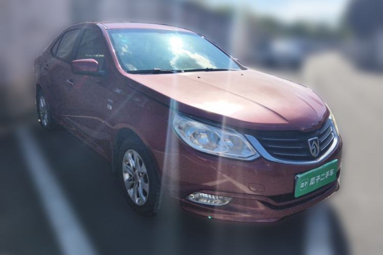 Used Baojun 630 2013 1.5L automatic Elite version Front Right 45 Deg