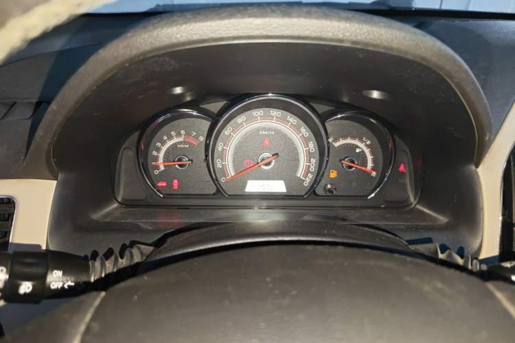 Used Baojun 630 2013 1.8L manual Elite version Instrument Cluster