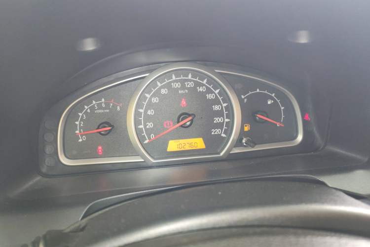 Used Baojun 630 2013 1.5L manual Comfort trim Instrument Cluster