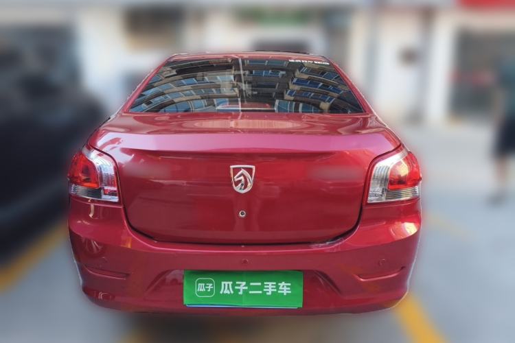 Used Baojun 630 2013 1.5L manual Comfort trim Rear