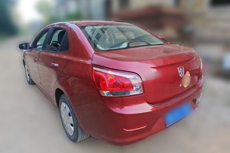 Used Baojun 630 2013 1.5L manual standard version Rear Left 45 Deg
