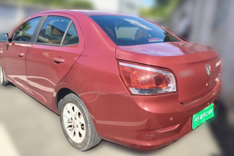 Used Baojun 630 2013 1.5L automatic Elite version Rear Left 45 Deg