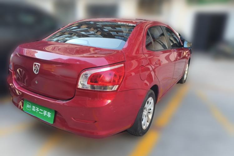Used Baojun 630 2013 1.5L manual Comfort trim Rear Right 45 Deg