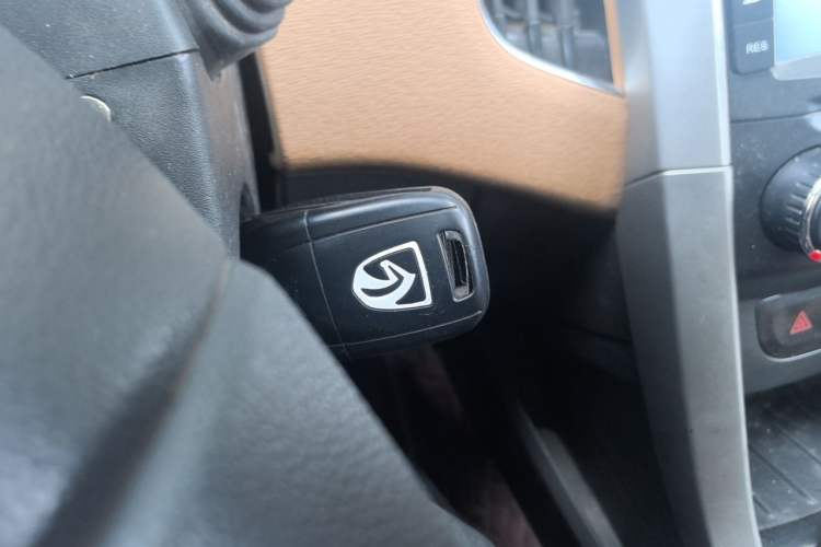 Used Baojun 630 2013 1.5L manual Elite version Vehicle Key
