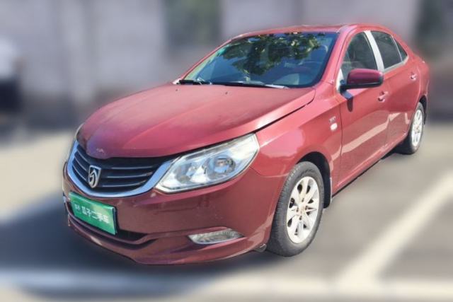 Used Baojun 630 2013 1.5L automatic Elite version