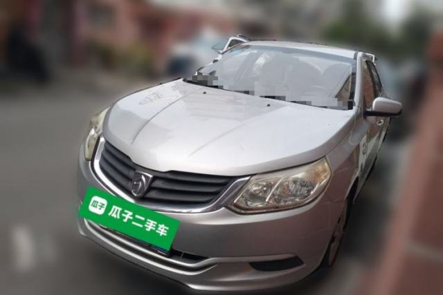 Used Baojun 630 2013 1.5L manual standard version