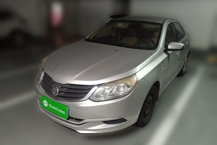 Used Baojun 630 2013 1.5L manual standard version Guazi used car, China used car export, Used car for sale, Used cars, Cheapest cars for sale