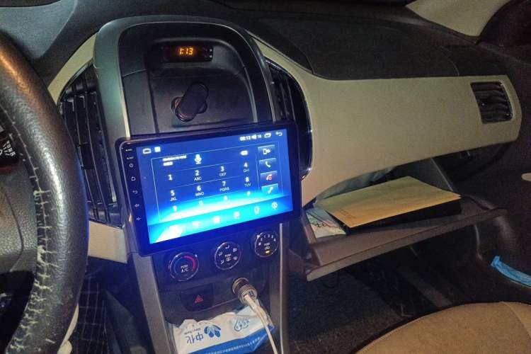 Used Baojun 630 2013 1.5L manual standard version Audio And AC Panel
