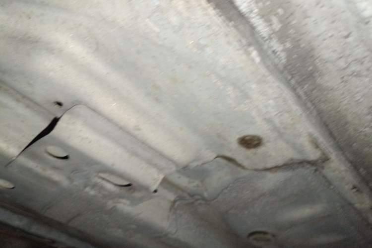 Used Baojun 630 2013 1.5L manual standard version Chassis Front Left