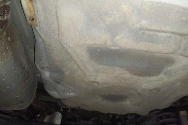 Used Baojun 630 2013 1.5L manual standard version Chassis Rear