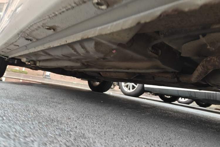 Used Baojun 630 2013 1.5L manual Comfort trim Chassis Rear Left
