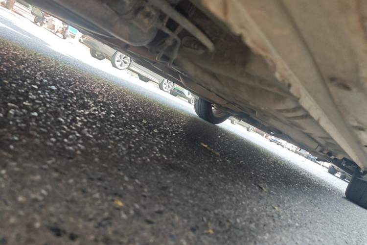 Used Baojun 630 2013 1.5L manual Comfort trim Chassis Rear Right