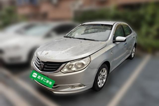 Used Baojun 630 2013 1.5L manual Comfort trim