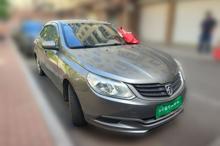 Used Baojun 630 2013 1.5L manual standard version Front Right 45 Deg