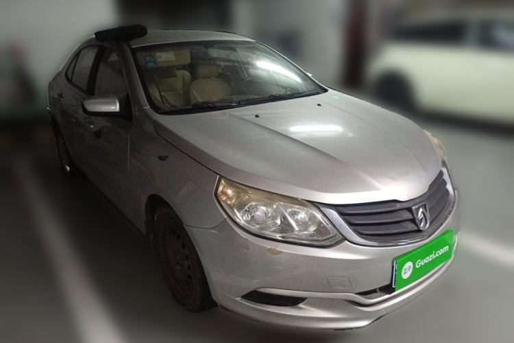 Used Baojun 630 2013 1.5L manual standard version Front Right 45 Deg