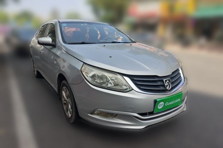 Used Baojun 630 2013 1.5L manual Comfort trim Front Right 45 Deg