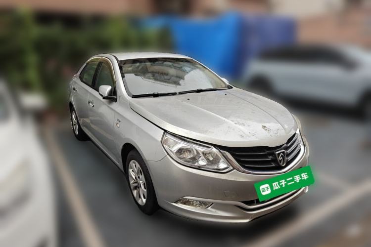 Used Baojun 630 2013 1.5L manual Comfort trim Front Right 45 Deg