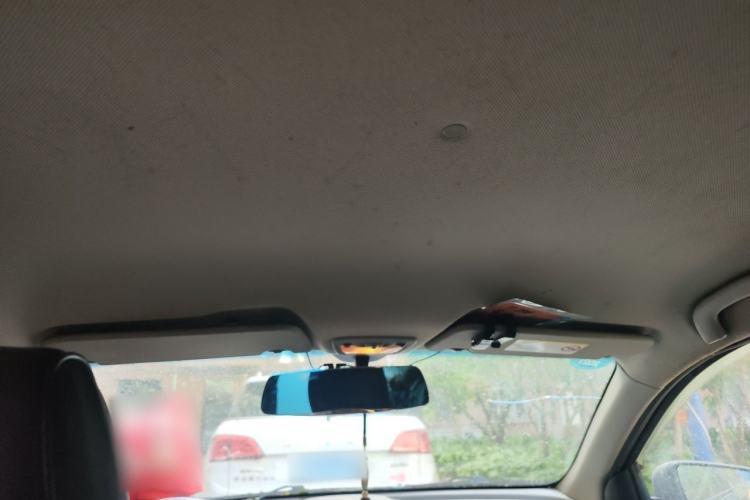 Used Baojun 630 2013 1.5L manual standard version Headliner