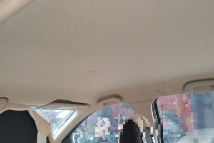 Used Baojun 630 2013 1.5L manual standard version Headliner