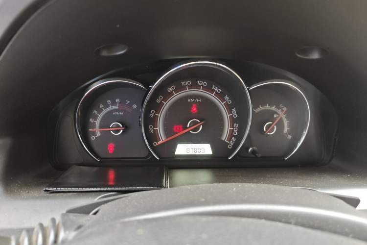 Used Baojun 630 2013 1.5L manual Comfort trim Instrument Cluster