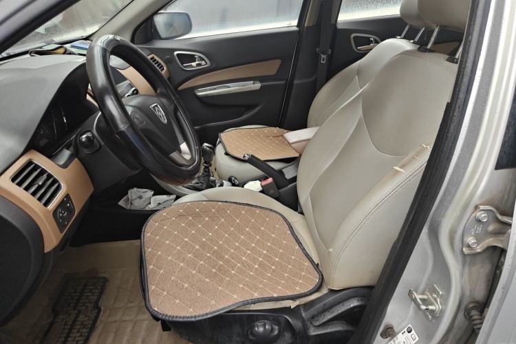Used Baojun 630 2013 1.5L manual Comfort trim Left Front Seat