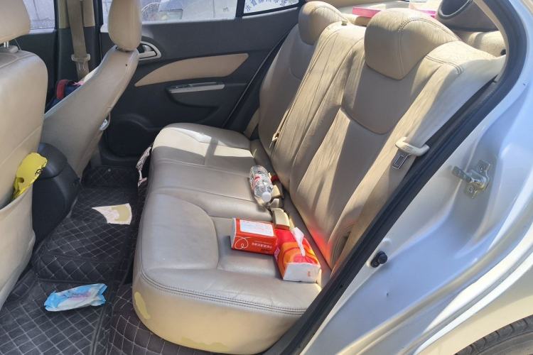 Used Baojun 630 2013 1.5L manual standard version Left Rear Seat