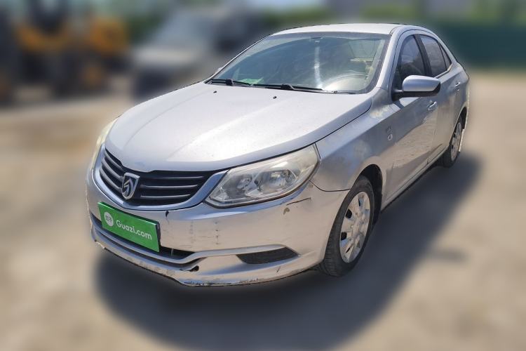Used Baojun 630 2013 1.5L manual standard version Guazi used car, China used car export, Used car for sale, Used cars, Cheapest cars for sale