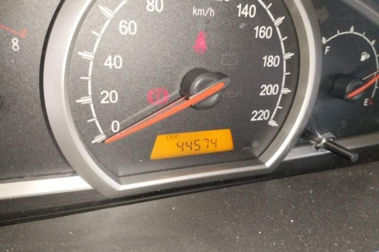 Used Baojun 630 2013 1.5L manual standard version Odometer Close Up