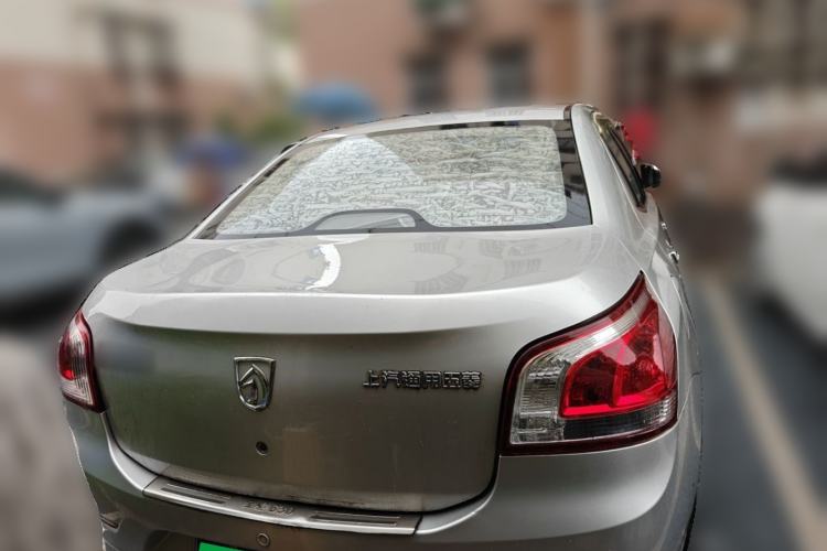 Used Baojun 630 2013 1.5L manual Comfort trim Rear