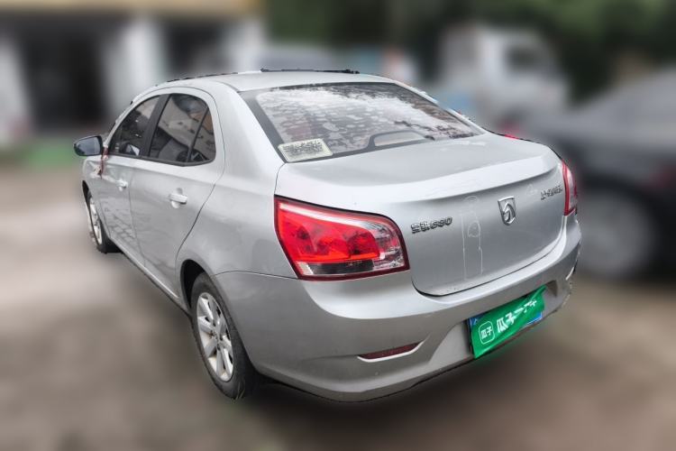 Used Baojun 630 2013 1.5L manual Entry-level trim Rear Left 45 Deg